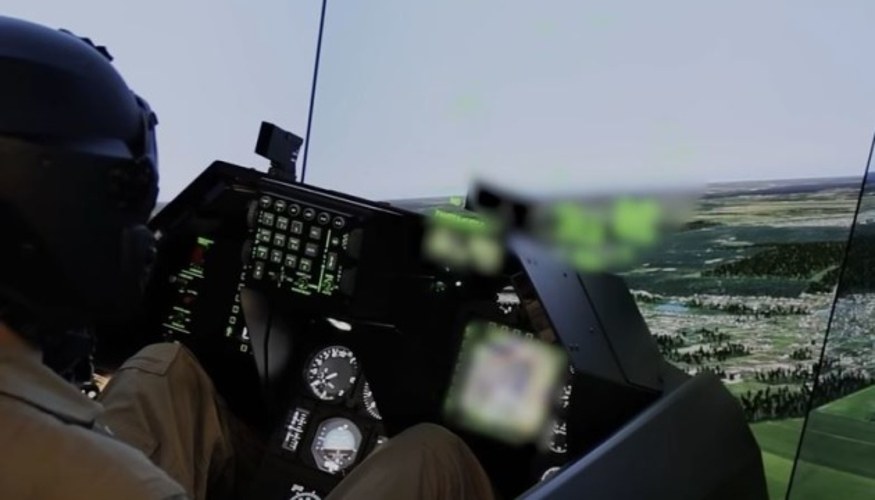 Мобільні тренажери винищувачів F-16, отримані Україною