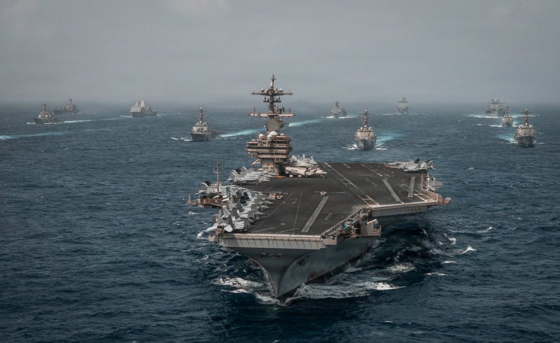 США відновили морську блокаду суден, що прямують до іранських портів