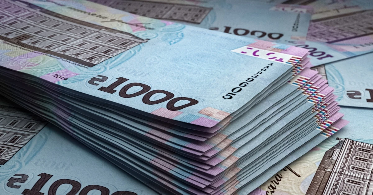Держстат зафіксував зростання середньої зарплати в Україні у червні до 32 783 грн